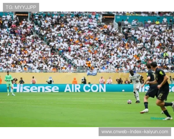 皇马中路一脚斜塞前锋单刀完成致胜进球:战术之美与装备之力的并行演绎 皇马中路一脚斜塞前锋单刀完成致胜进球:战术之美与装备之力的并行演绎